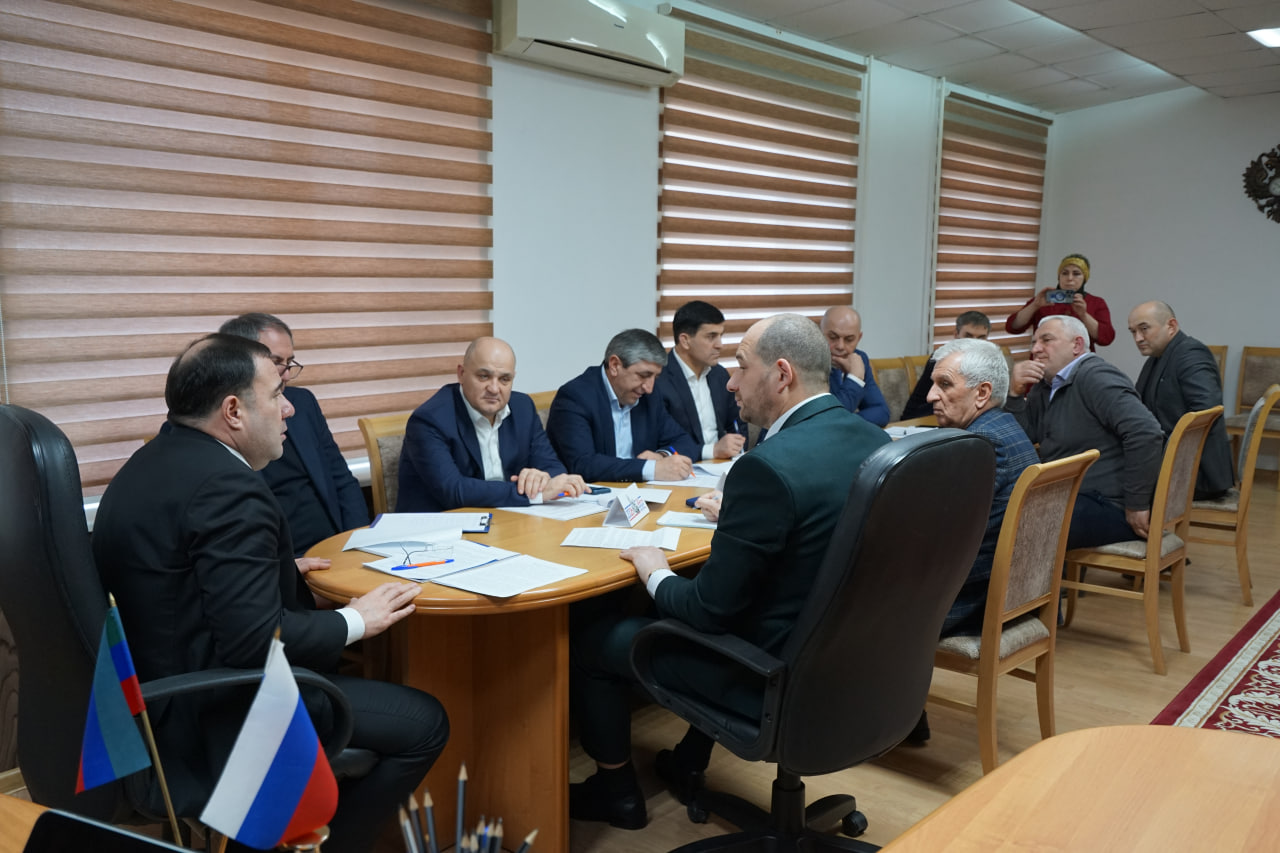 Арсланбек Алибеков провел личный прием граждан в Кизляре